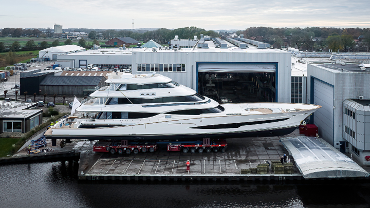 Project 406 - by Tom van Oossanen