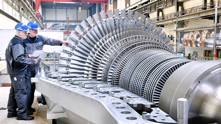 service-center-engergy-and-stroage-workers-recondicioning